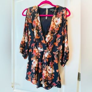 Lulus Floral Romper Xs - image 1